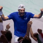 PARISFabio Fognini and Simone Bolelli cruised to victory in the deciding doubles as Italy beat the US 2 1 in their Davis Cup quarterfinal in Malaga on Thursday
